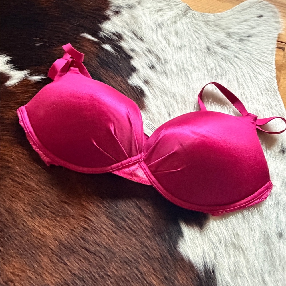 Pink bra 36d